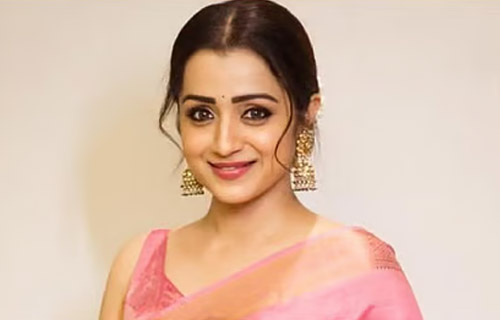 সিনেমাপ্রতি ১৫ থেকে ১৮ কোটি রুপি পারিশ্রমিক নেন তৃষা কৃষ্ণন