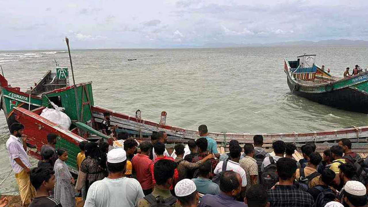 ১০ দিন পর সেন্টমার্টিনে ফিরলেন ১৫৯ দ্বীপবাসী
