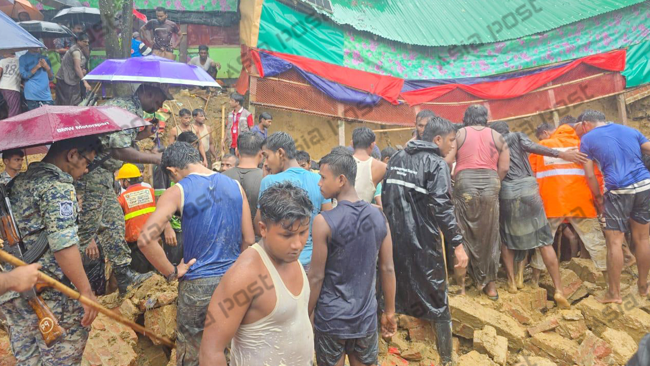 রোহিঙ্গা ক্যাম্পে পাহাড়ধসে নিহত বেড়ে ৮, সাতজনই শিশু
