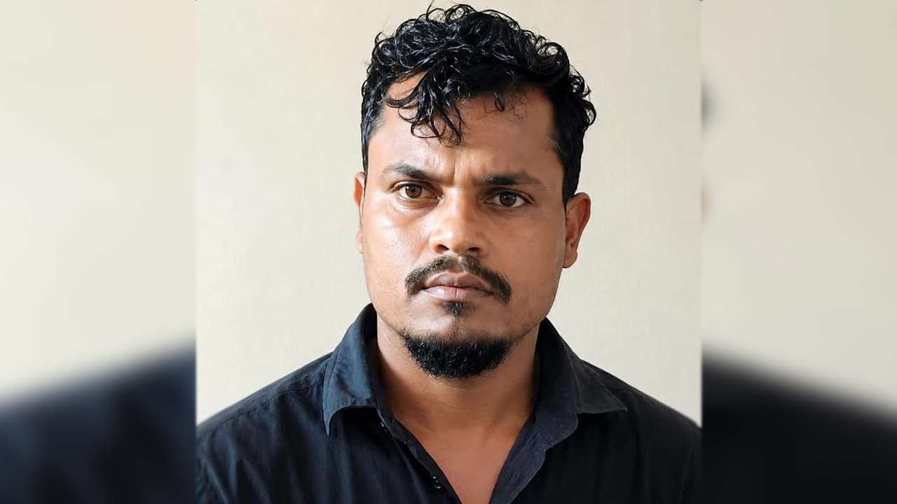 বিএনপি নেতার ইয়াবা সেবনের ভিডিও ভাইরাল