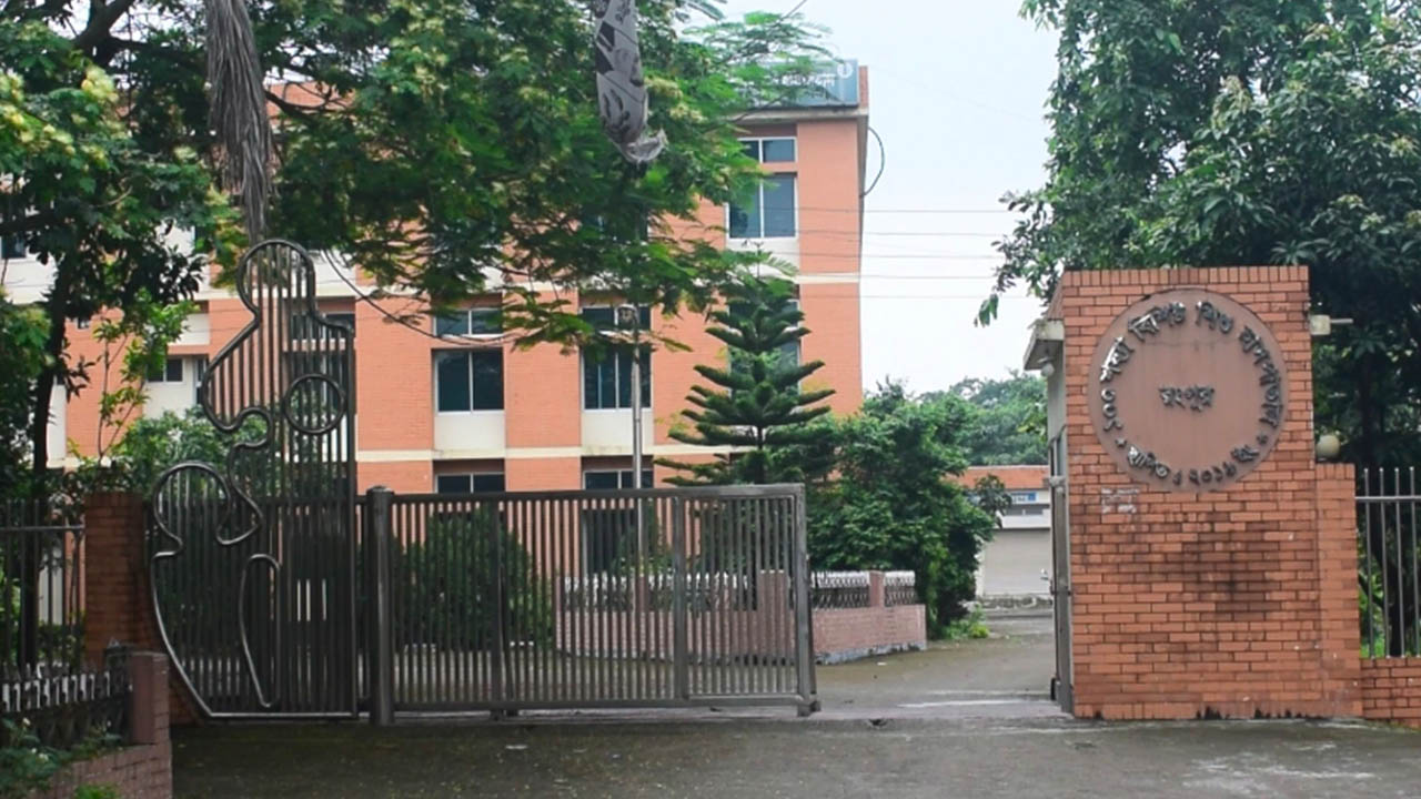 রংপুরের ১০০ শয্যাবিশিষ্ট শিশু হাসপাতাল। ছবি : এশিয়া পোস্ট