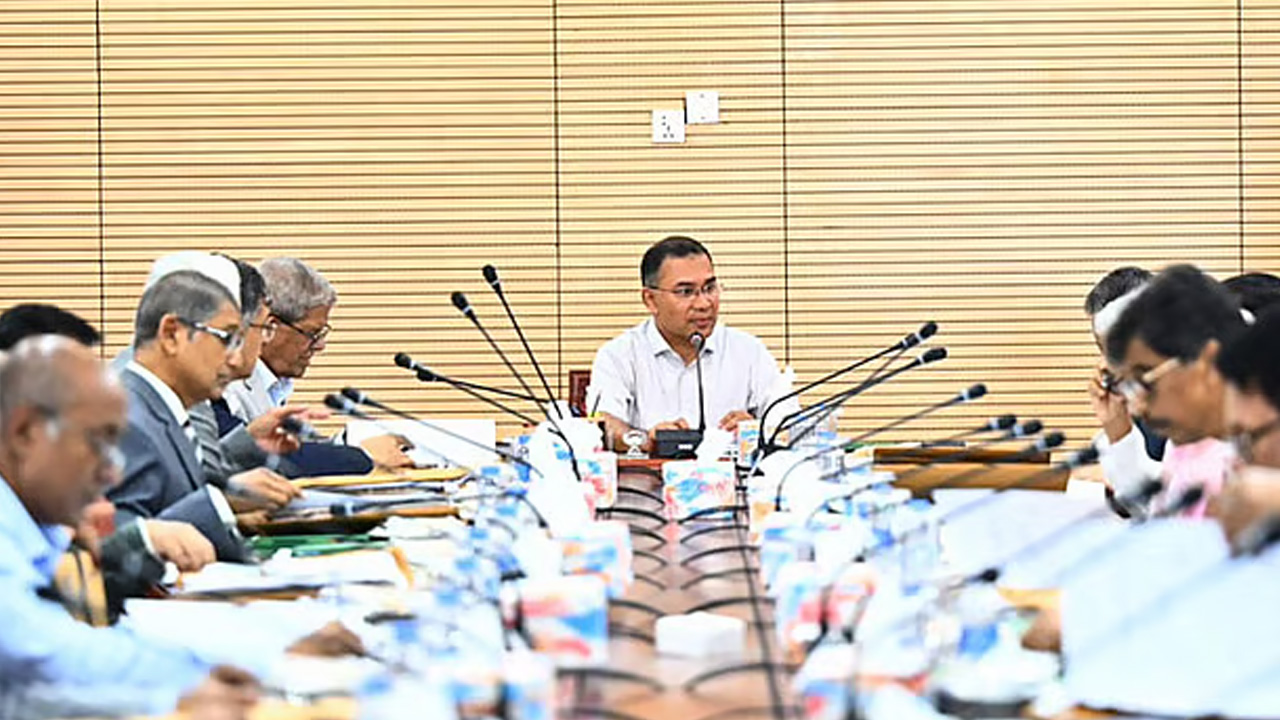 নতুন ভিসানীতি করছে সরকার