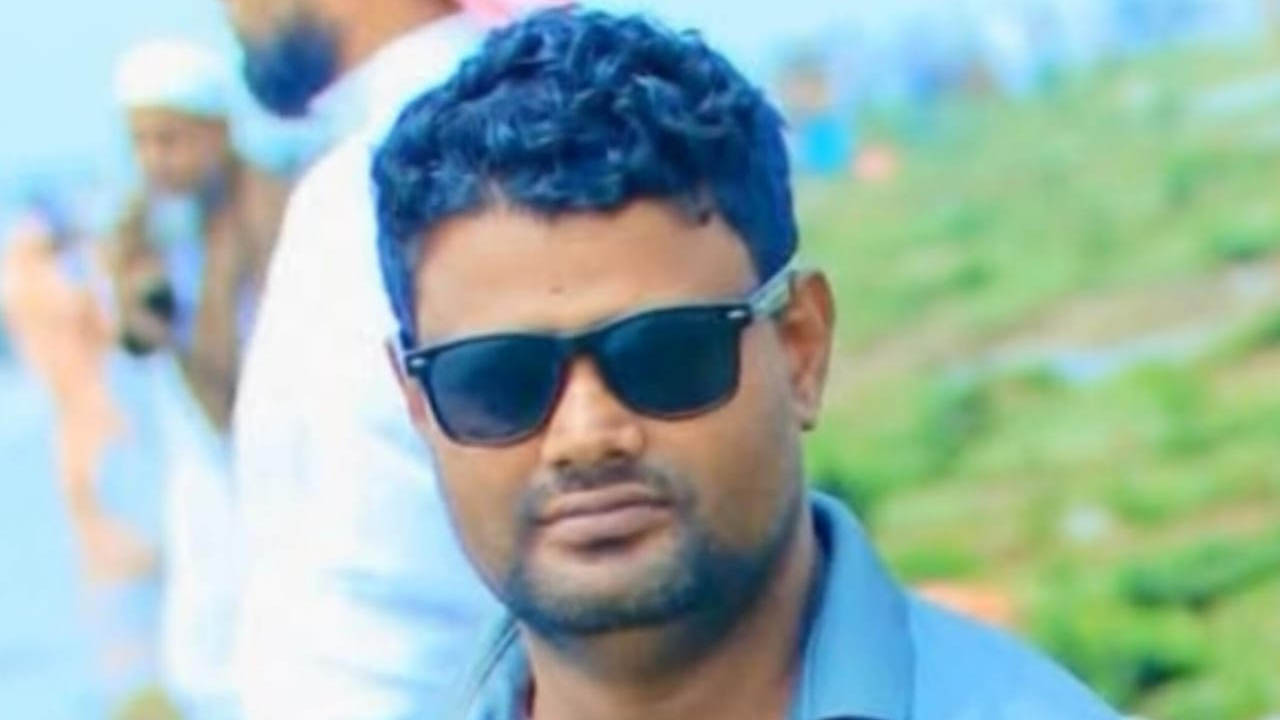 বন্ধুর বিয়ের জন্য দেশে এসে প্রাণ গেল বাসের ধাক্কায়