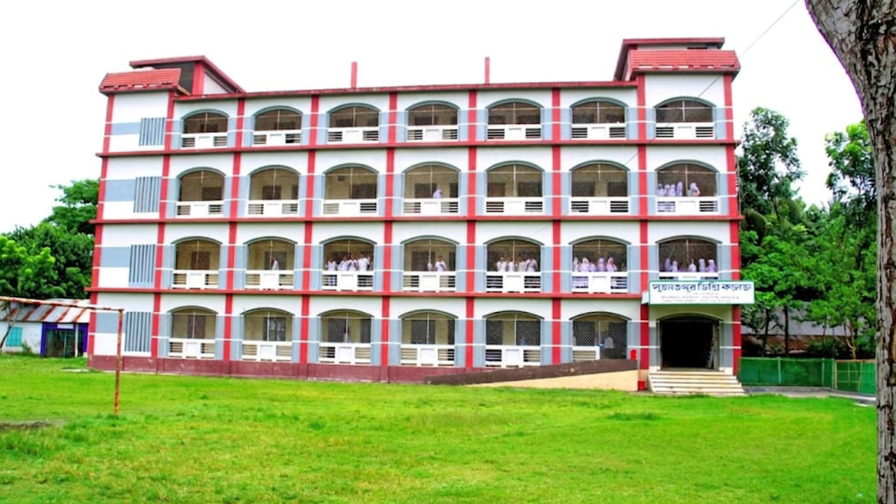 সাত পরীক্ষার্থী বহিষ্কার, ৫ শিক্ষককে অব্যাহতি