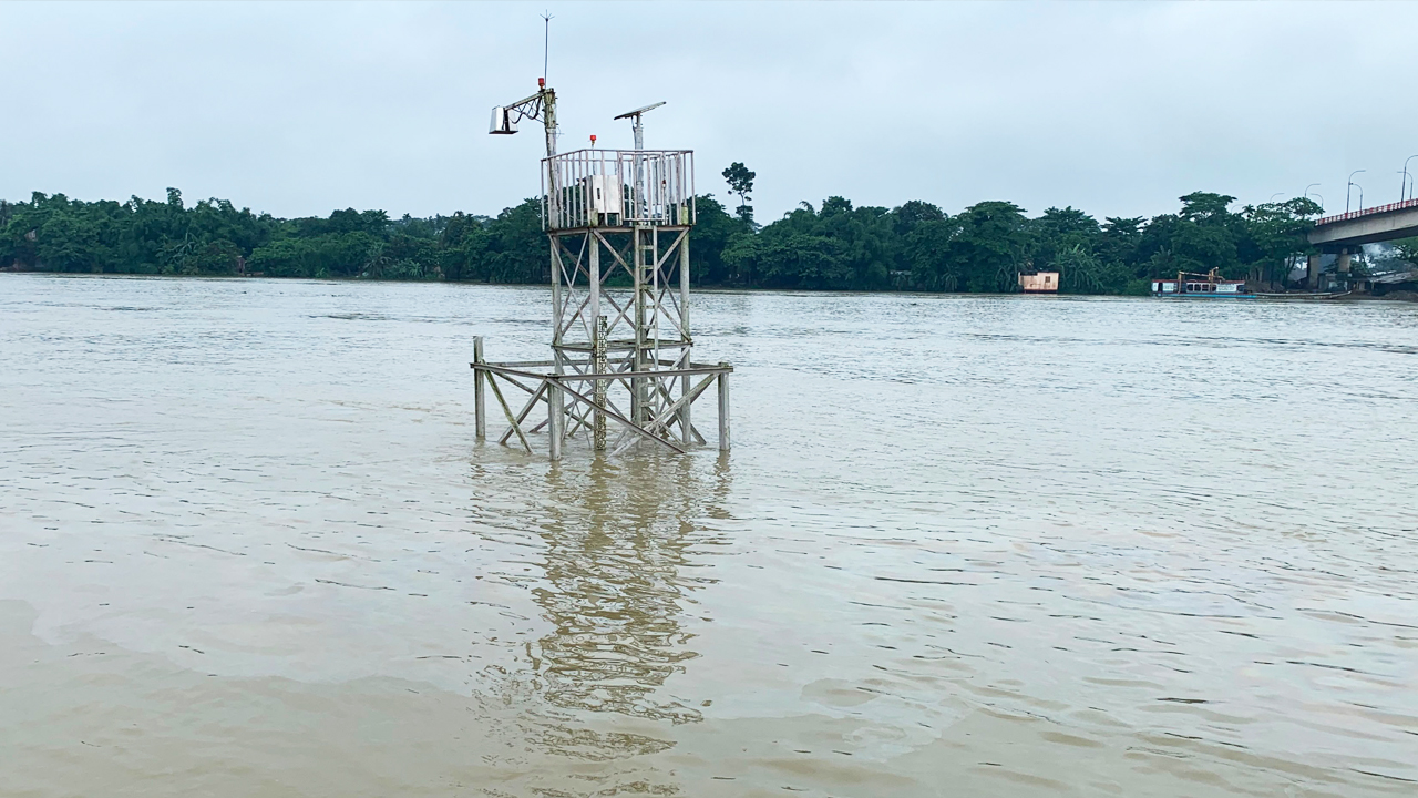 বিপৎসীমার ১৫ সেন্টিমিটার উপরে সুরমা নদীর পানি