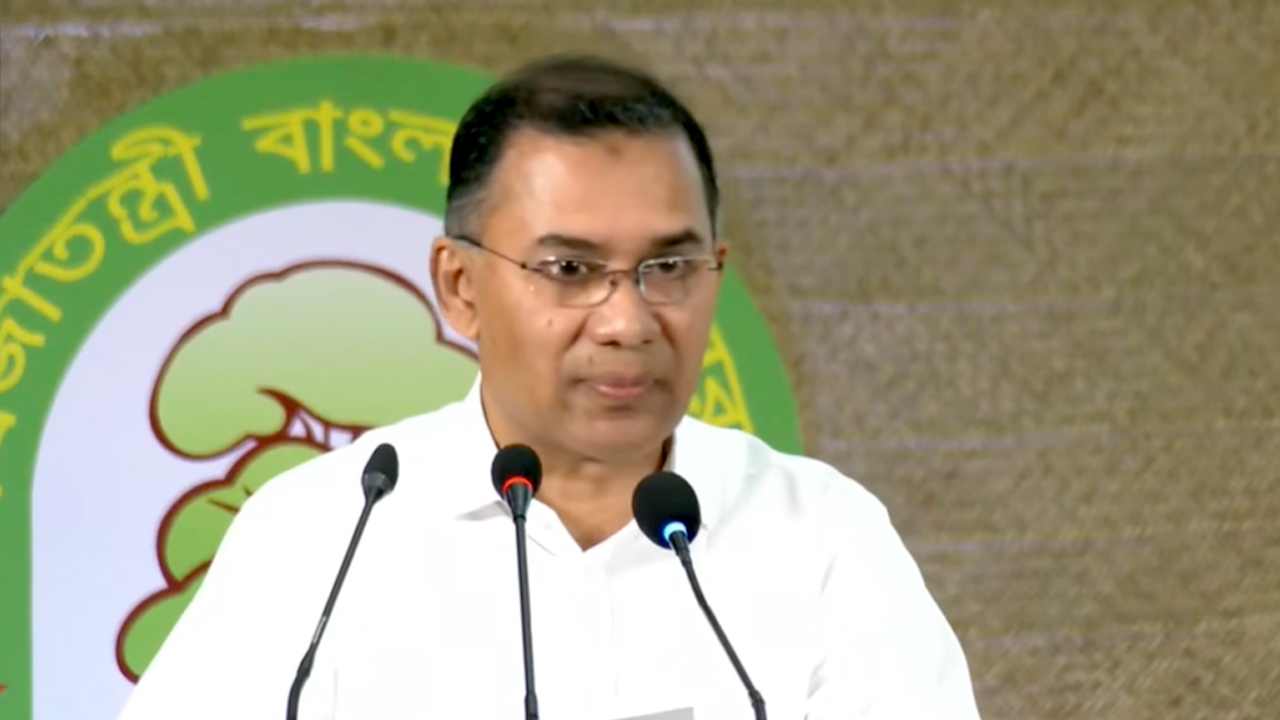 ঢাকাকে বাসযোগ্য করতে এখনই কার্যকর পদক্ষেপ প্রয়োজন: প্রধানমন্ত্রী