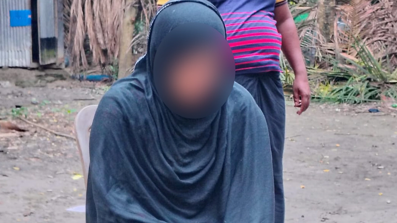 প্রেম ও ধর্ম ত্যাগ করে বিয়ে, স্বর্ণ-টাকা নিয়ে উধাও স্বামী