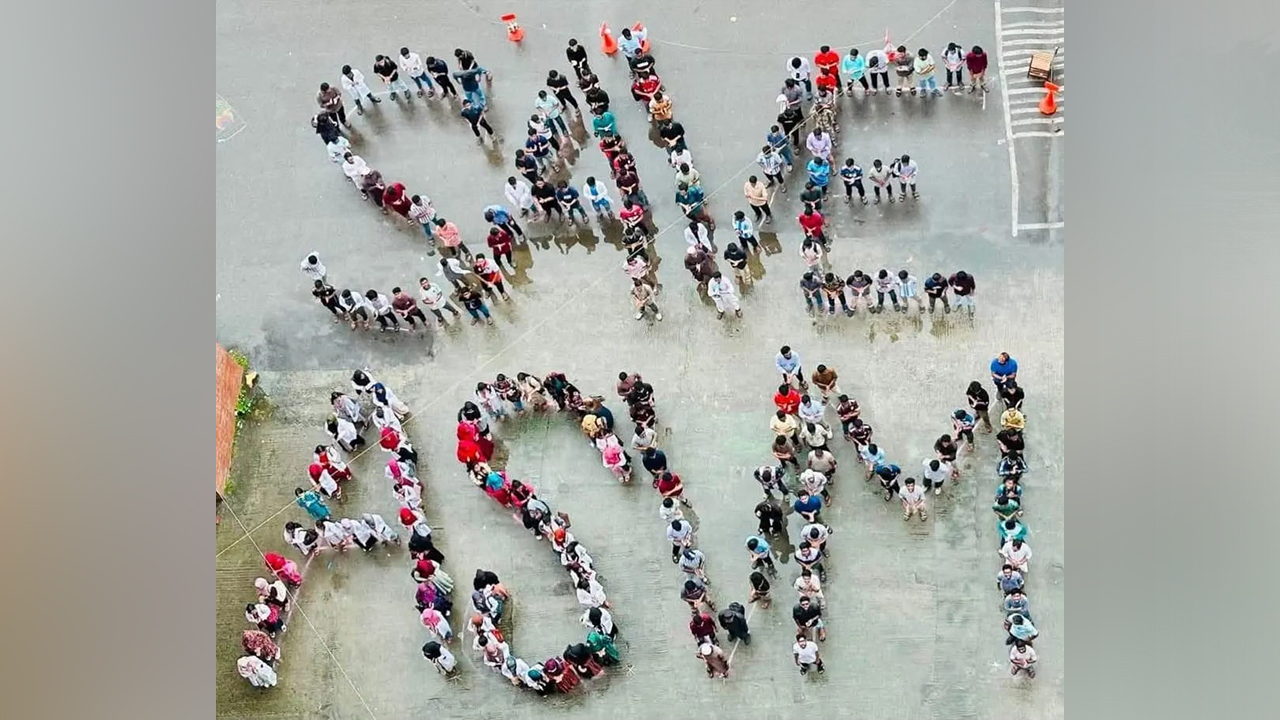 শেকৃবিতে এএসভিএম শিক্ষার্থীদের টানা বিক্ষোভ, দেশজুড়ে আন্দোলনের হুঁশিয়ারি