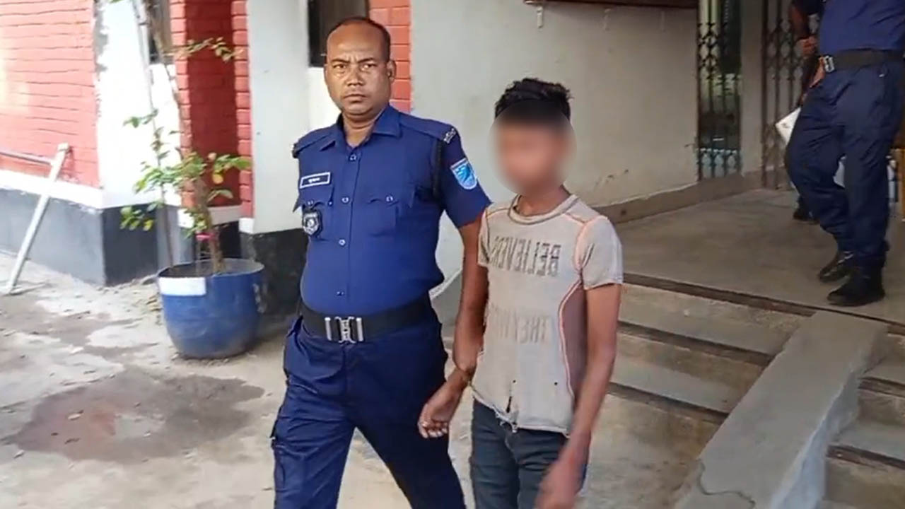 রাজনৈতিক নয়, চুরির মামলায় কিশোর সুমন গ্রেপ্তার: পুলিশ