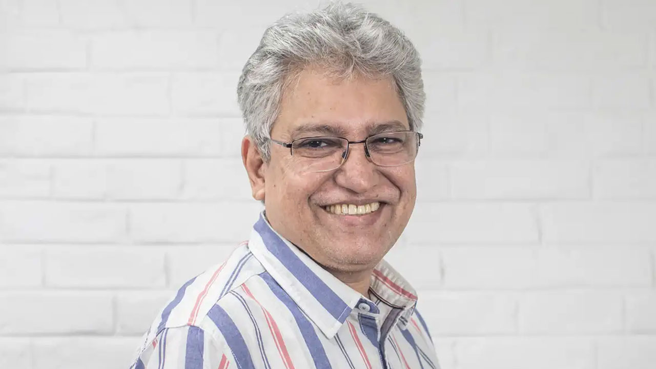 হাসিনাকে মূর্খ মনে করি না, এত অপকর্মের পরও কেউ সরাতে পারেনি: মাসুদ কামাল