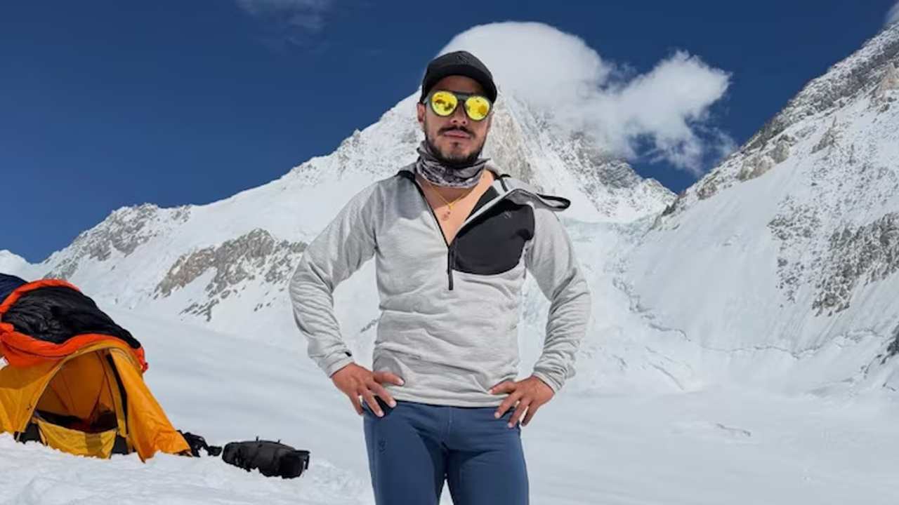 পর্বতে তুষারধসে খ্যাতিমান পর্বতারোহী নির্মল নিহত