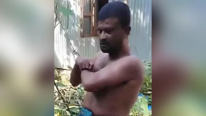 নোয়াখালীতে চুরির অভিযোগে যুবককে পিটিয়ে হত্যা, আটক ৪