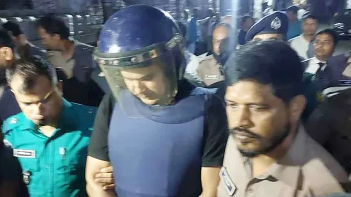 ক্যান্টনমেন্ট থানার সাবেক ওসি রাকিবুল ৫ দিনের রিমান্ডে
