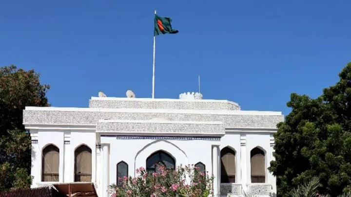 ওমানে ৫ দিন বন্ধ থাকবে কনস্যুলার সেবা