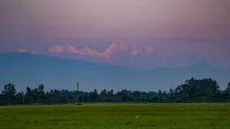 পঞ্চগড়ের আকাশে উঁকি দিচ্ছে কাঞ্চনজঙ্ঘা, বাড়ছে পর্যটকদের ভিড়