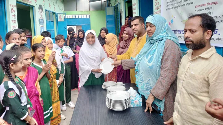 নজরুলের দেশপ্রেম ও অসাম্প্রদায়িকতা নতুন প্রজন্মের মাঝে ছড়িয়ে দিতে হবে: মাহবুবা বেগম