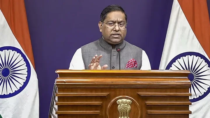 India desires positive, constructive, forward-looking ties with Bangladesh: MEA