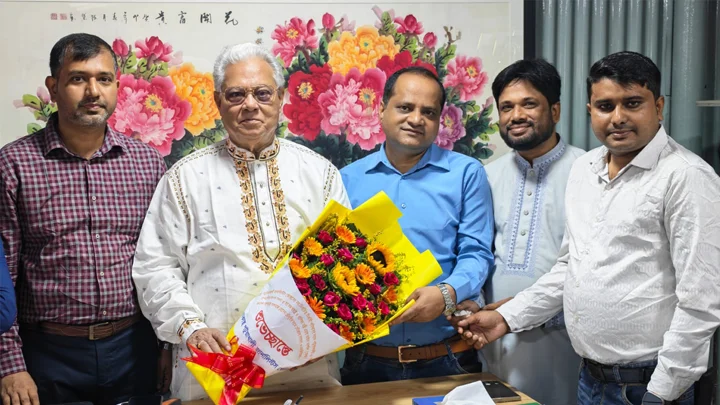 পটুয়াখালীর উন্নয়নে সাংবাদিকদের ভূমিকা পালনের আহ্বান আলতাফ হোসেন চৌধুরীর