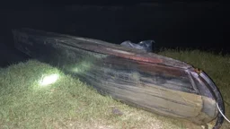 নদীর ওপরে মাছ ধরার ভান, নিচ দিয়ে এলো ইয়াবা