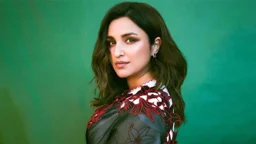 ওয়েব সিরিজে পরিণীতি চোপড়া