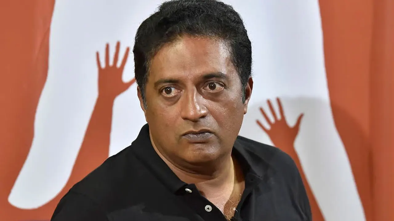ভোটার তালিকা থেকে বাদ পড়ল দক্ষিণী অভিনেতা প্রকাশ রাজের নাম