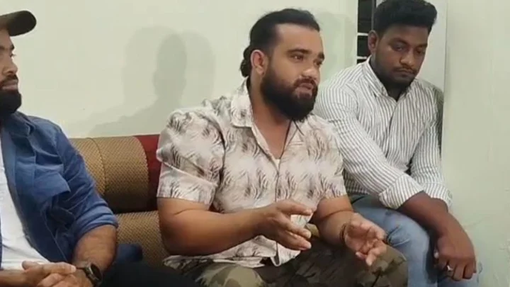 মাদ্রাসা শিক্ষককে মারধর করা সেই রুমির বিরুদ্ধে মামলা