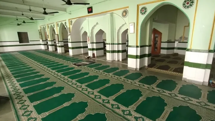 মোদির বাসভবনের পাশে ঐতিহাসিক মসজিদ উচ্ছেদের নির্দেশ