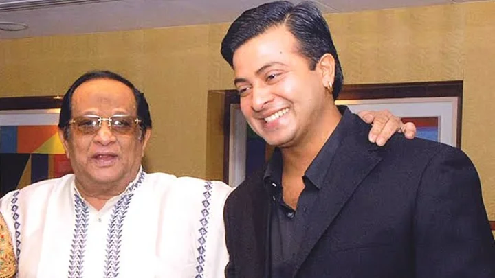 নায়করাজকে হারানোর শূন্যতা আজও অনুভব করি: শাকিব খান