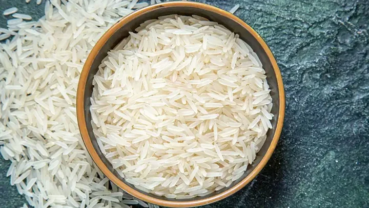 ভারত থেকে আনা চালে ক্যানসার সৃষ্টিকারী উপাদান, বিতরণ স্থগিত
