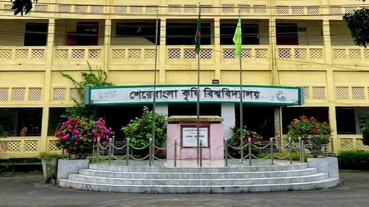 শেকৃবিতে ছাত্রত্ব ফেরত পেলেন ড্রপআউট ছাত্রদল নেতা