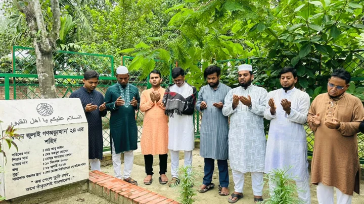 ‘জুলাই শক্তির ওপর হামলার চেষ্টা হলে, দাঁতভাঙা জবাব দেওয়া হবে’