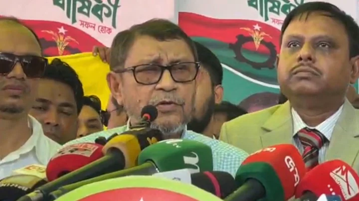 ডেঙ্গুর বিরুদ্ধে যুদ্ধ ঘোষণা করতে হবে: স্বাস্থ্যমন্ত্রী