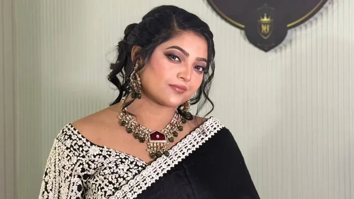 বাবার মৃত্যুতে শোকাহত সংগীতশিল্পী সালমা