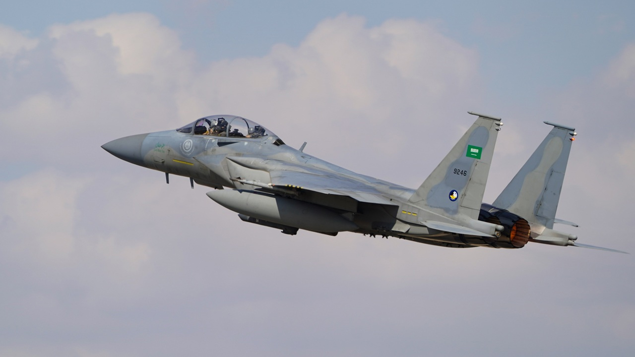 Saudi-F-15-fighter-jet