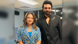 শৈশবের ‘চাচ্চু’ শাকিবের সঙ্গে দীঘি