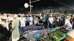নাটোরে দুর্ঘটনায় একসঙ্গে পাঁচ ব্যবসায়ীর মৃত্যু, শরীয়তপুরে জানাজা
