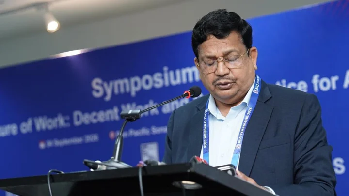প্রযুক্তির অগ্রগতির সঙ্গে শ্রমিকের অধিকারও নিশ্চিত করতে হবে : শিমুল বিশ্বাস