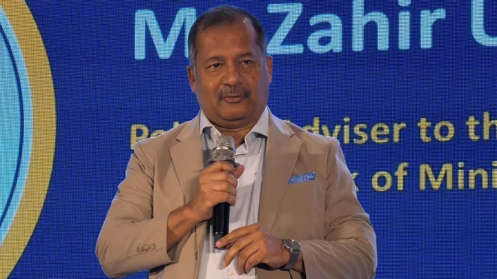 ‘কৃষককে কেন্দ্রবিন্দুতে রেখেই কৃষি খাতের নীতি ও প্রযুক্তি নির্ধারণ করতে হবে’
