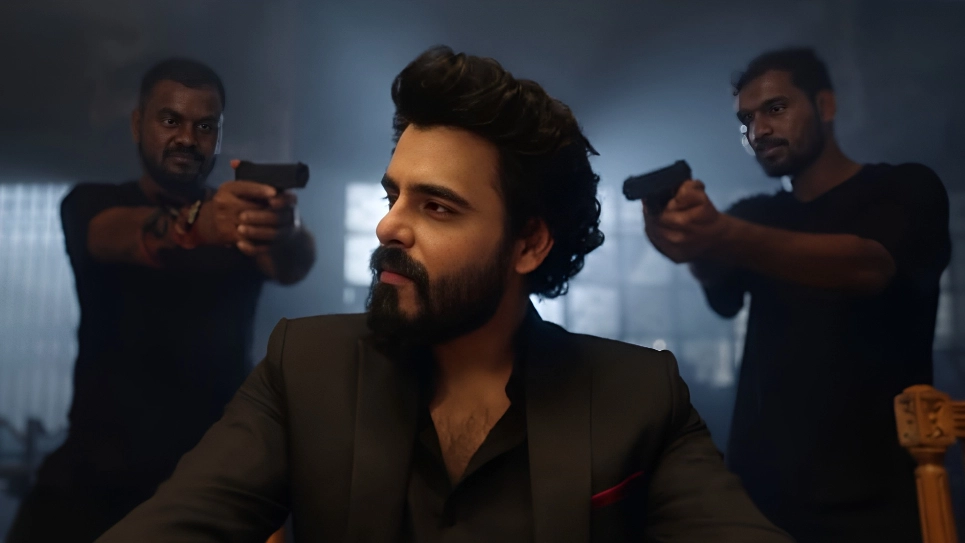 ডিটেকটিভ দেলোয়ার চরিত্রে সিয়াম
