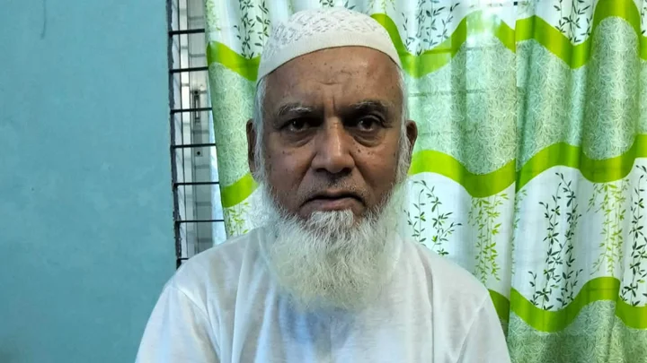 জানালার গ্রিলে যুক্তরাষ্ট্র প্রবাসীর ঝুলন্ত মরদেহ 
