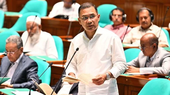 ৫ বছরের মধ্যে সেচপাম্পে ডিজেলের বদলে সৌরবিদ্যুৎ: প্রধানমন্ত্রী