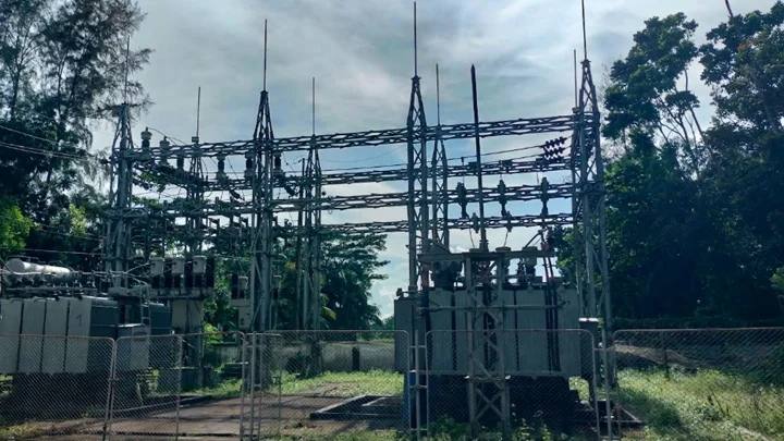 নোয়াখালীতে উপকেন্দ্রে ব্রেকার বিস্ফোরণ, বিদ্যুৎ সরবরাহে বিপর্যয়