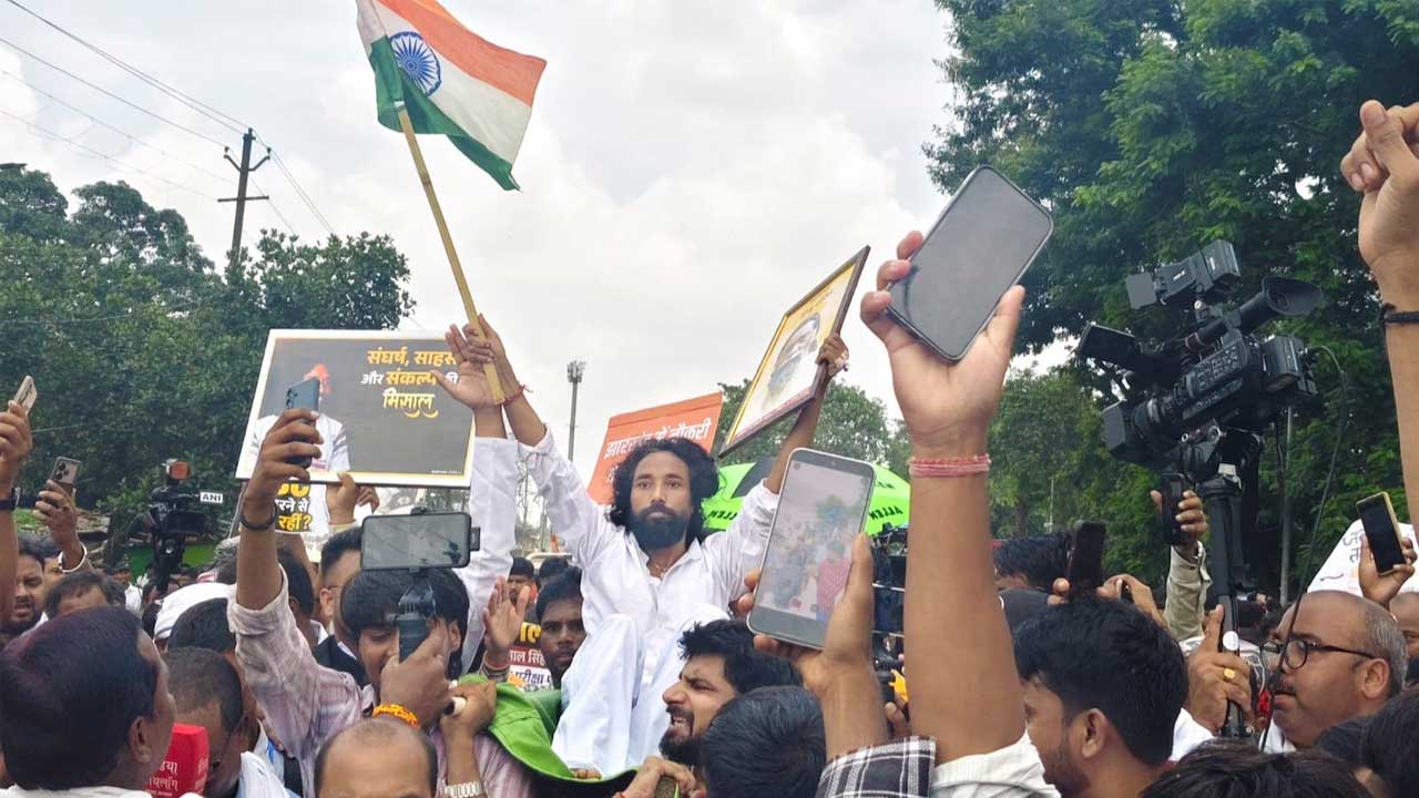 ভারতে ফের ছাত্রআন্দোলন, উত্তাল ঝাড়খণ্ড