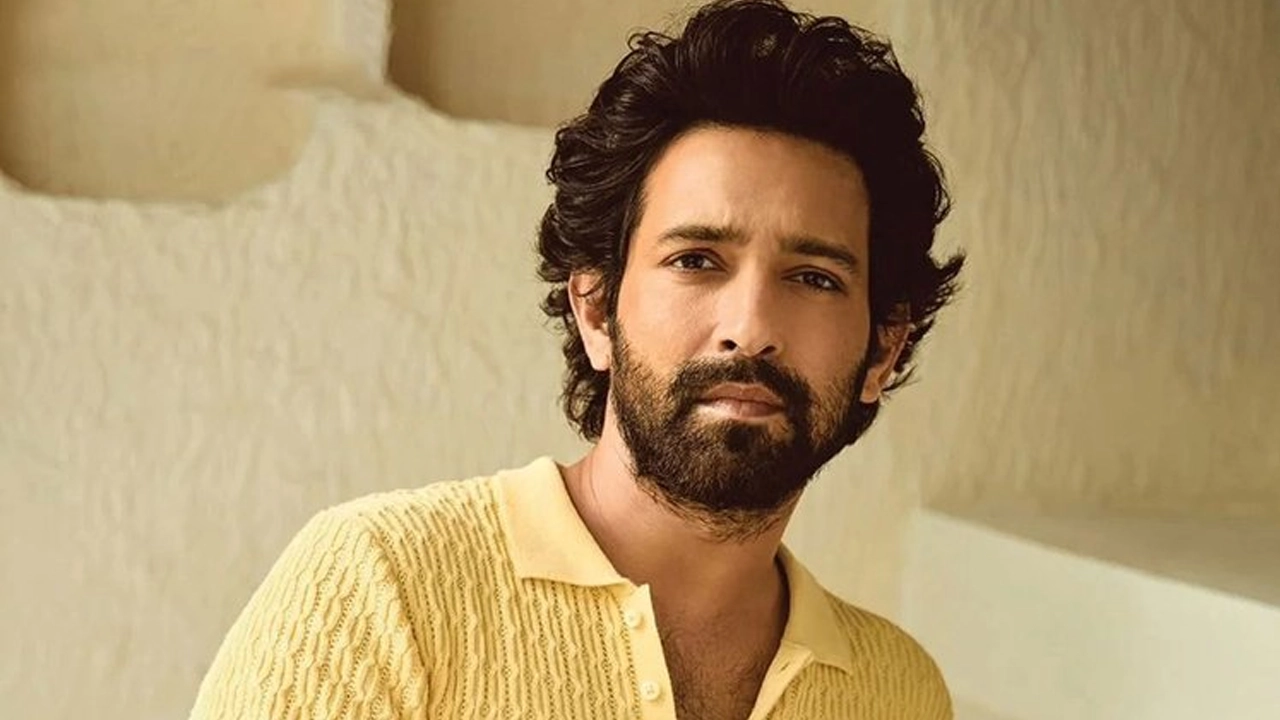 বিক্রান্ত ম্যাসিকে হুমকি, ফাঁস অভিনেতার গাড়ি-হোয়াটসঅ্যাপ নম্বর
