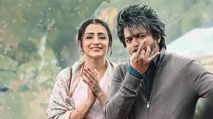 সিলভারস্টোনে অজিতের রেসে ক্যামেরাবন্দি বিজয়-তৃষা