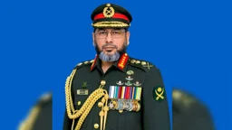 অস্ট্রেলিয়া-যুক্তরাষ্ট্র সফর শেষে দেশে ফিরলেন সেনাপ্রধান