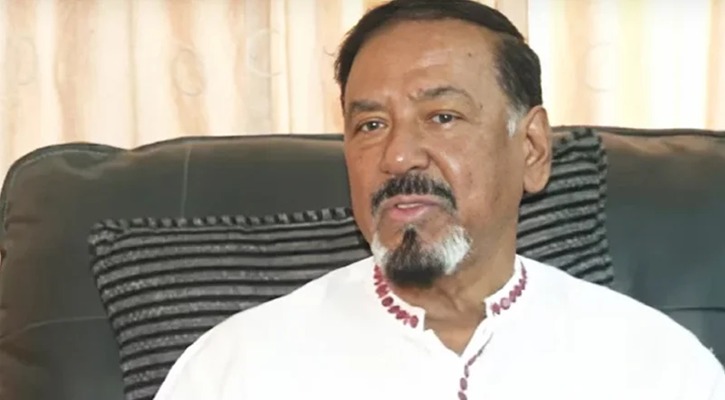 দেশে ফিরেছেন স্পিকার