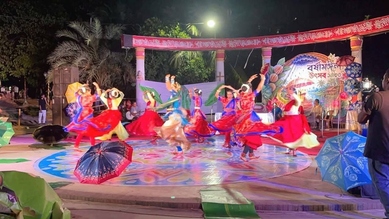 রবীন্দ্র সরোবরে  ‘বর্ষা মঙ্গল উৎসব ১৪৩৩’  পালন

