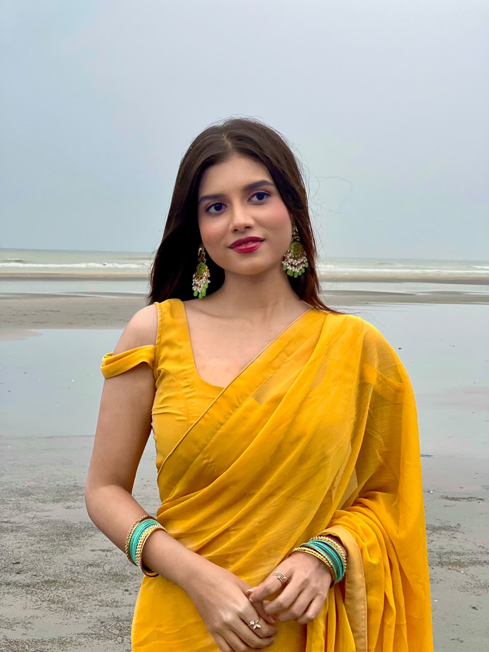 অভিনেত্রী বিদুষী বর্ণিতা।