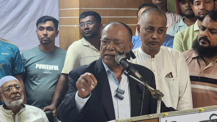 চাঁদাবাজদের কোনো ছাড় নেই: পরিবেশমন্ত্রী
